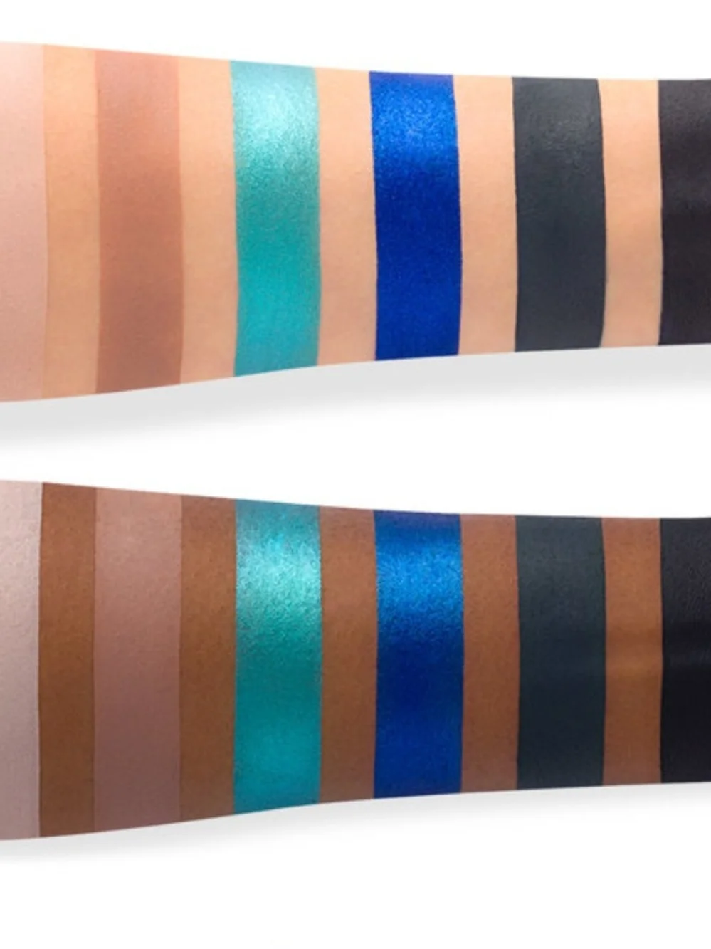 Jeffree Star Blue Blood Eyeshadow Palette - Blue Tones